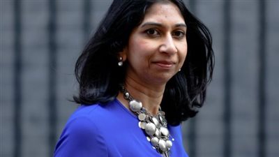 سبب إقاله وزيرة الداخلية البريطانية سويلا برافرمان من منصبها