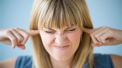 هل البنادول يخفف ألم الأذن؟.. أطباء يوضحون