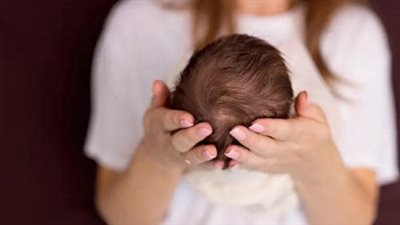 نصائح هامة.. كيف أجعل رأس طفلي مستدير؟