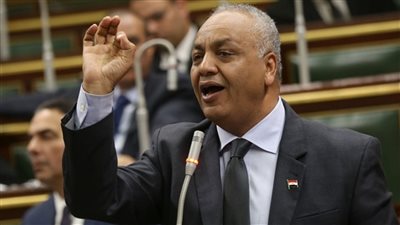 مصطفى بكري لـ