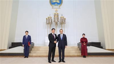 سفير مصر لدى الصين يقدم أوراق اعتماده سفيرًا غير مقيم لدى دولة منغوليا