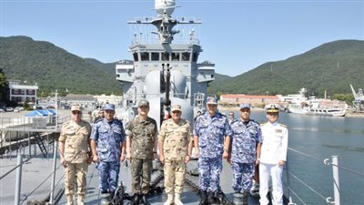 سلاح مشاة البحرية بكوريا يجري تدريبًا واسعًا على الهبوط البرمائي