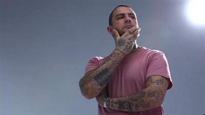 أحمد الفيشاوي يكشف بعض التفاصيل الخاصة بابنه تيتوس من زوجته الألمانية السابقة 