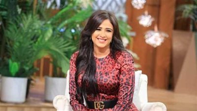 ياسمين عبدالعزيز تتصدر مواقع التواصل الاجتماعي بعدما مشاركتها مقطع فيديو جديد