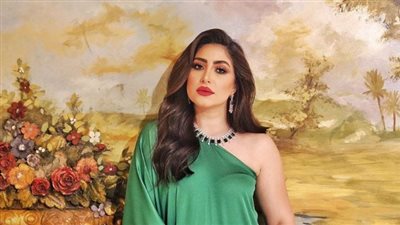  بإطلالة جذابة.. أحدث ظهور للفنانة بوسي.. والجمهور يرد