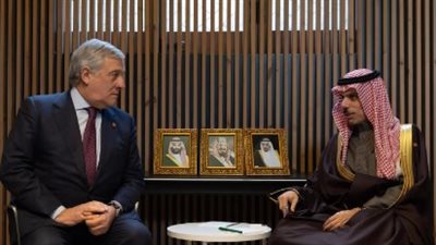 بن فرحان يلتقي وزير خارجية إيطاليا