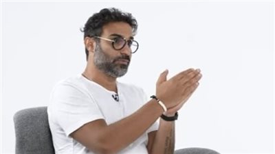  عقب انفصاله عن هنا الزاهد.. أبرز تصريحات أحمد فهمى فى برنامج 