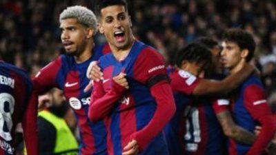 أبرز ما حققه برشلونة الإسباني أمام نظيره فريق بورتو البرتغالي