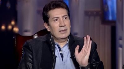 هانى رمزي يكشف عن تفاصيل مكالمته الأخيرة مع طارق عبد العزيز قبل رحيله