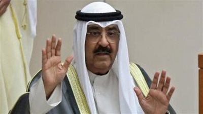 ولي عهد الكويت يلتقي رئيس الوزراء الباكستاني