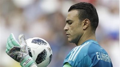  عصام الحضري وسط كرات القدم: هي عشقي ومعشوقتي..هي الهواء والمتنفس