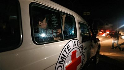 عائلات الرهائن البريطانيين تنتظر الإفراج عنهم بعد موافقة إسرائيل على وقف إطلاق النار