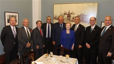 سامح شكري يشارك في إفطار عمل مع مجموعة أصدقاء مصر بالكونجرس الأمريكي