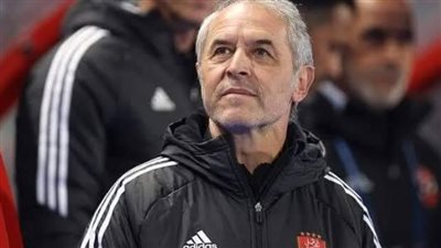 ناقد رياضي: لا أعرف سر إصرار النادي الأهلي على إخفاء قائمة لكأس العالم للأندية