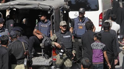 مقتل ضابط شرطة في انفجار عبوة ناسفة جنوب غرب باكستان