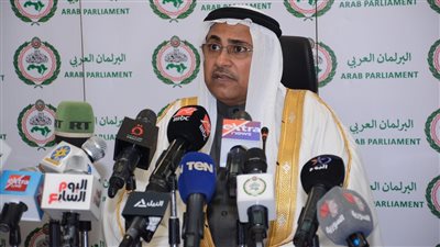 العسومي: السعودية تقوم بدور رائد في تعزيز التضامن العربي وحلحلة الأزمات بالمنطقة