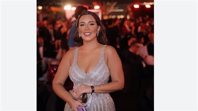 قامت بحلق شعرها مرة أخرى.. أسما شريف منير تتصدر مواقع التواصل الاجتماعي (صور)