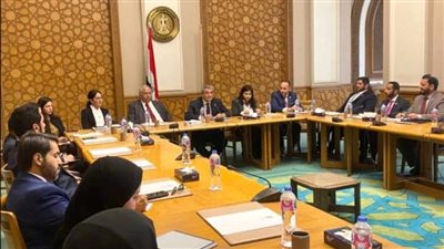 مساعد وزير الخارجية للشئون العربية يستقبل وفدًا من أعضاء كلية الدفاع الوطني الإماراتية