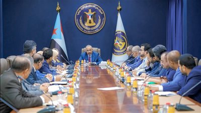 بالأسماء.. الزُبيدي يُعيد تشكيل الجمعية الوطنية بالمجلس الانتقالي الجنوبي