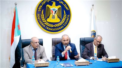  الزُبيدي: المرحلة القادمة ستكون مرحلة سياسية بامتياز وسنخوضها بكل قوة (صور)