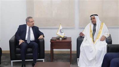 العسومي يؤكد دعم وتضامن البرلمان العربي لاستقرار سوريا لمواجهة التحديات الإقليمية والدولية