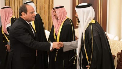 الرئيس السيسي يعود لأرض الوطن بعد تقديم واجب العزاء في أمير الكويت 