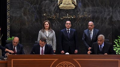 توقيع اتفاقيات لعملية الاكتتاب على 7 فنادق تاريخية بين 