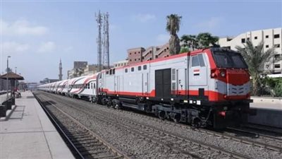  مواعيد القطارات المكيفة والروسي العاملة على خط 