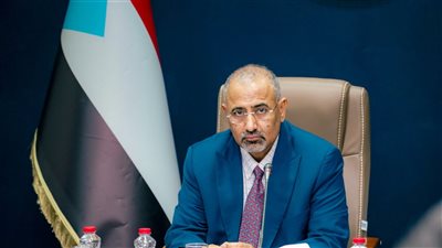 الزُبيدي: سنذهب لاستعادة دولة الجنوب مهما كانت التحديات.. والهدوء الحالي سيعقبه عاصفه