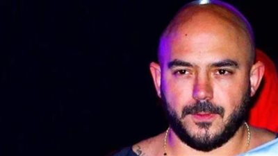  محمود العسيلي: احترامًا للظروف القائمة مش هنزل أغاني دلوقتي.. والخطة مش باينة (فيديو)