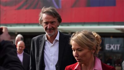 مقابل 1.3 مليار إسترليني.. راتكليف يستحوذ على 25% من أسهم مانشستر يونايتد