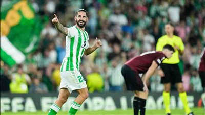 بسبب ما قدمه.. بيتيس يتوصل لاتفاق مع إيسكو لتمديد تعاقده 3 سنوات