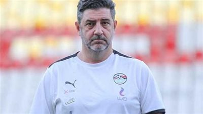 محمد عبد الله: اختيارات فيتوريا للقائمة النهائية المشاركة في كأس الأمم الأفريقية منطقية