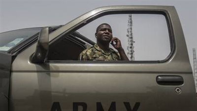 مسلحون يهاجمون مدرسة ثانوية فى نيجيريا ويخطفون 25 طالبة