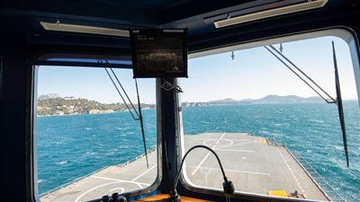 مقتل 10 حوثيين إثر قصف أمريكي على سفينة في البحر الأحمر