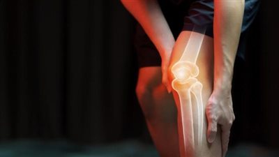 ضعف السيطرة على الحركة أبرزها.. ما هي أعراض التليف النقوي؟