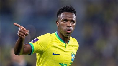 الفيفا يمنح ريال مدريد 400 ألف يورو بسبب إصابة فينيسيوس