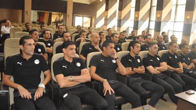 الفيفا يعلن قائمة الحكام المصريين الدوليين لعام 2024