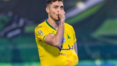 مفاجآت في اختيار محمد شريف للأفضل (فيديو)