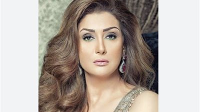 غادة عبد الرازق: أنا عاطفية جدًا ودمعتي قريبة وقوتي إني لما اتهزم أقف تاني