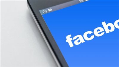 كيفية تفعيل الوضع المظلم في نسخة الويب لـ فيسبوك Facebook