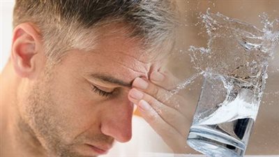 تأثير جفاف الجسم على الحالة النفسية.. يتسبب في 5 مشاعر مضطربة