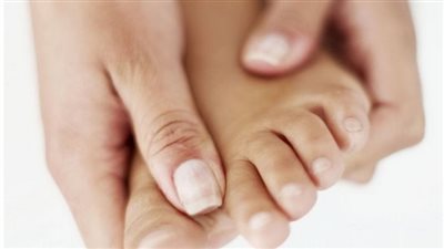 أسباب تنميل الرجلين.. إحذر الإصابة بالفشل الكلوي