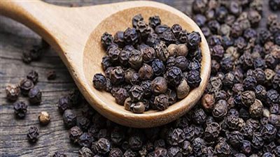 فوائد الفلفل الأسود في الشتاء.. 9 منافع أبرزها علاج آلام الحلق وتهدئة السعال