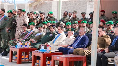  الكثيري لقيادة ومنتسبي قوات الحزام الأمني: نحن على العهد باقون وبكم واثقون حتى تحقيق النصر (صور)