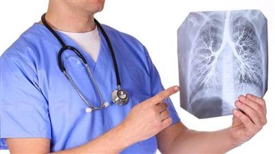 13 علامة من أعراض التهاب الشعب الهوائية.. متى يكون خطيرا؟