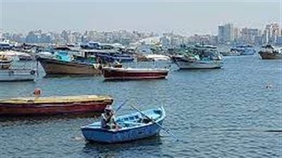 برلماني يطالب بتركيب أجهزة ملاحية لدى المراكب 