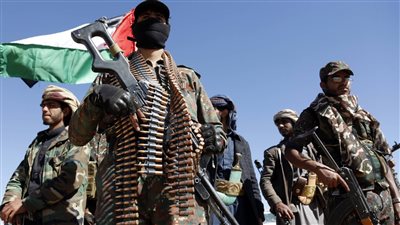 على رأسهم عبد الرضا شهلائي.. قادة الحرس الثوري يقودون عمليات الحوثيين 