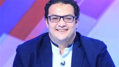 ناقد رياضي ينتقد مدرب منتخب مصر فيتوريا 