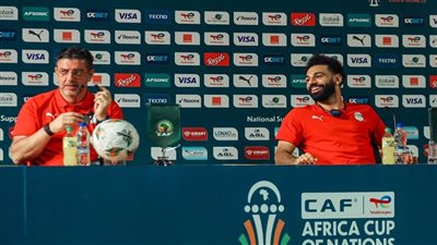 محمد صلاح يتحدث عن مصير فيتوريا حال الهزيمة.. ويؤكد ثقته